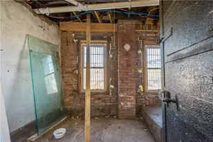 121-125 Market St, Brownsville, PA 15417 - Photo 25