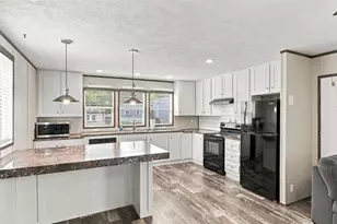 54 Southeast Dr, North Fayette, PA 15071 - Photo 5