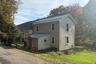 137 Watson Ave, Richland Township, PA 16374 - Photo 1