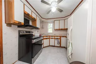 1323 Hamilton Rd, Pittsburgh, PA 15234 - Photo 3