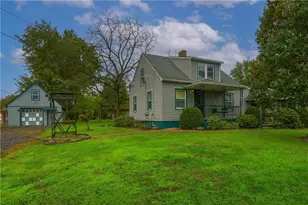 629 Lancaster Rd, Franklin Township, PA 16123 - Photo 5