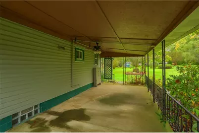 629 Lancaster Rd, Franklin Township, PA 16123 - Photo 13