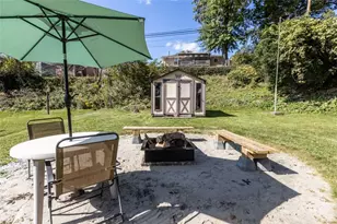 1017 Girard Rd, Pittsburgh, PA 15227 - Photo 9