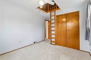 407 Laurie Dr, Pittsburgh, PA 15235 - Photo 27