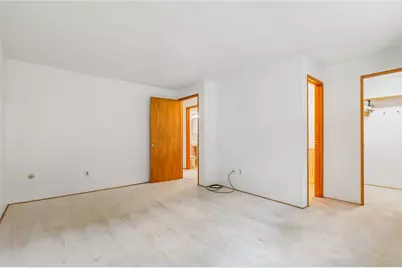 407 Laurie Dr, Pittsburgh, PA 15235 - Photo 21