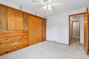 407 Laurie Dr, Pittsburgh, PA 15235 - Photo 25