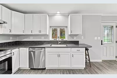 205 Woodside Dr, South Strabane, PA 15301 - Photo 13