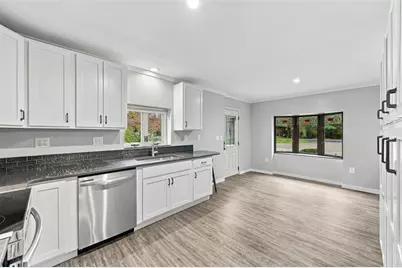 205 Woodside Dr, South Strabane, PA 15301 - Photo 9