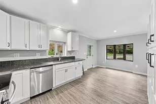 205 Woodside Dr, South Strabane, PA 15301 - Photo 9