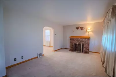 160 Easy St, Uniontown, PA 15401 - Photo 9