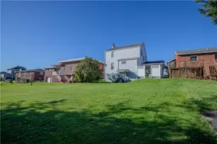 160 Easy St, Uniontown, PA 15401 - Photo 7