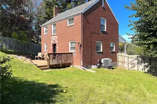410 Hawthorne Ave, Greensburg, PA 15601 - Photo 25