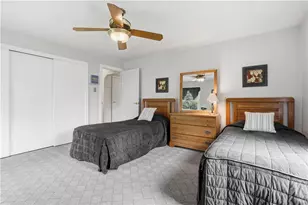 135 Windy Ghoul Dr, Brighton Township, PA 15009 - Photo 25