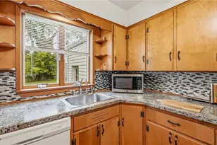 998 Woodland Rd, Sharpsville, PA 16150 - Photo 17