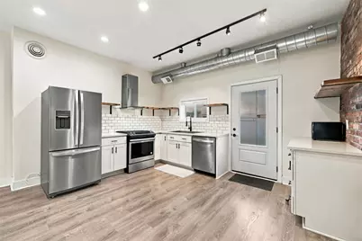 4817 Dearborn St, Pittsburgh, PA 15224 - Photo 7