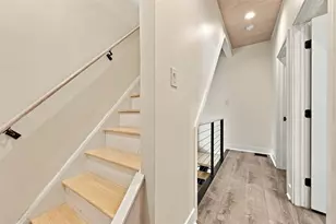4817 Dearborn St, Pittsburgh, PA 15224 - Photo 15