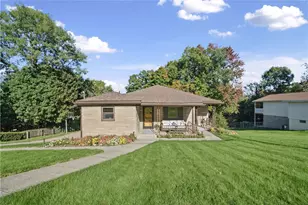 28 Richard St, Kennedy Township, PA 15108 - Photo 5