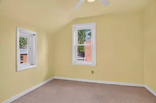 433 Old Farm Rd, Pittsburgh, PA 15228 - Photo 35