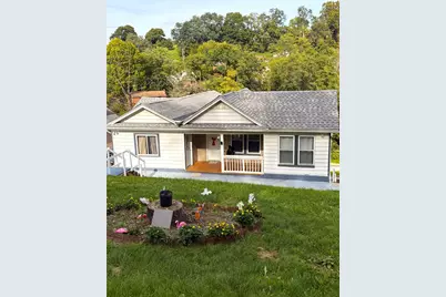 61 Pointview Rd #B, Pittsburgh, PA 15227 - Photo 1