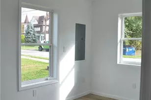 811 S Pittsburgh St, Connellsville, PA 15425 - Photo 17