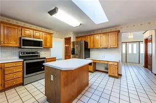 902 Clayton St, Hempfield Township, PA 15601 - Photo 27