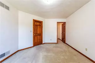 902 Clayton St, Hempfield Township, PA 15601 - Photo 43