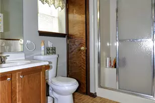 122 E Edgewood Dr, Peters Township, PA 15317 - Photo 41