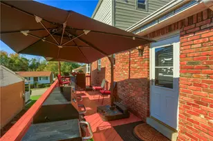 141 Golden Gate Dr, Pittsburgh, PA 15147 - Photo 21