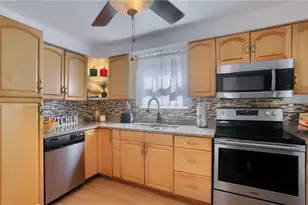 141 Golden Gate Dr, Pittsburgh, PA 15147 - Photo 15