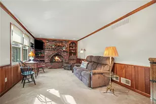 29 Woodland Rd, Mount Pleasant, PA 15340 - Photo 9