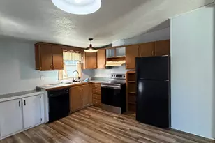 30 Tower Hill Ln, Vanderbilt, PA 15486 - Photo 13