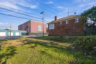 4424 Kennywood, West Mifflin, PA 15122 - Photo 25