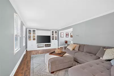 5010 Meadowridge Ln, Hampton, PA 15044 - Photo 3