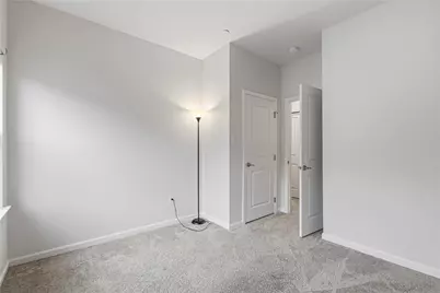 4056 Crown Dr, South Park, PA 15129 - Photo 15