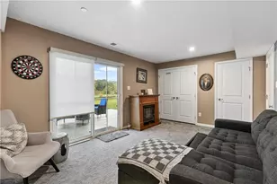 4056 Crown Dr, South Park, PA 15129 - Photo 19