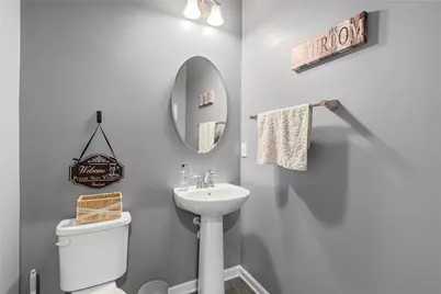 4056 Crown Dr, South Park, PA 15129 - Photo 9