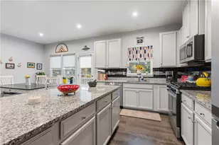 4056 Crown Dr, South Park, PA 15129 - Photo 7