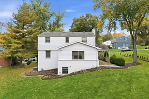 335 Catalina Dr, Pittsburgh, PA 15241 - Photo 31