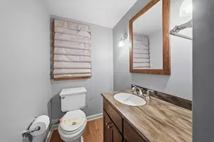 335 Catalina Dr, Pittsburgh, PA 15241 - Photo 15