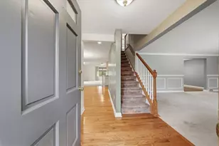 335 Catalina Dr, Pittsburgh, PA 15241 - Photo 3