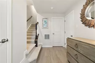 263 Chesna Dr, Pittsburgh, PA 15234 - Photo 5