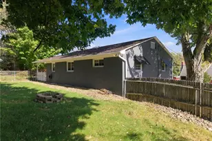 122 Sunrise Dr, Penn Twp, PA 15642 - Photo 25