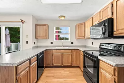 527 Pine Bluff Drive, Adams Township, PA 16046 - Photo 9