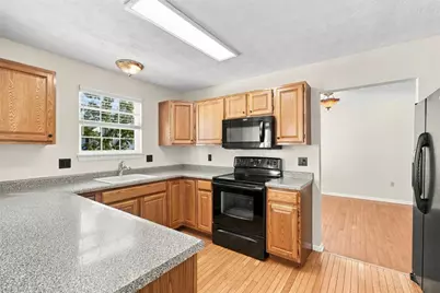 527 Pine Bluff Drive, Adams Township, PA 16046 - Photo 11
