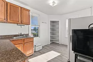 1302 Chelton Ave, Pittsburgh, PA 15226 - Photo 17