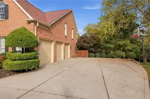 1755 Scarlett Dr, Pittsburgh, PA 15241 - Photo 47