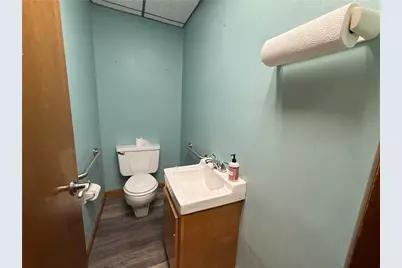 825 10th Ave, Brackenridge, PA 15014 - Photo 9