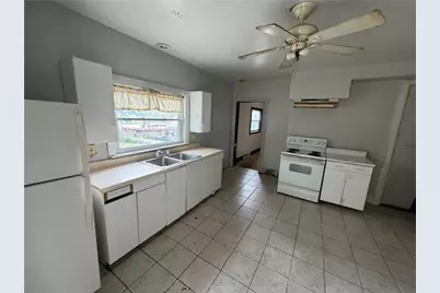353-355 3rd St, Belle Vernon, PA 15087 - Photo 3