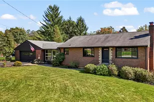 2633 Wyncote Rd, Bethel Park, PA 15102 - Photo 1