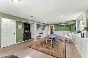 2633 Wyncote Rd, Bethel Park, PA 15102 - Photo 23